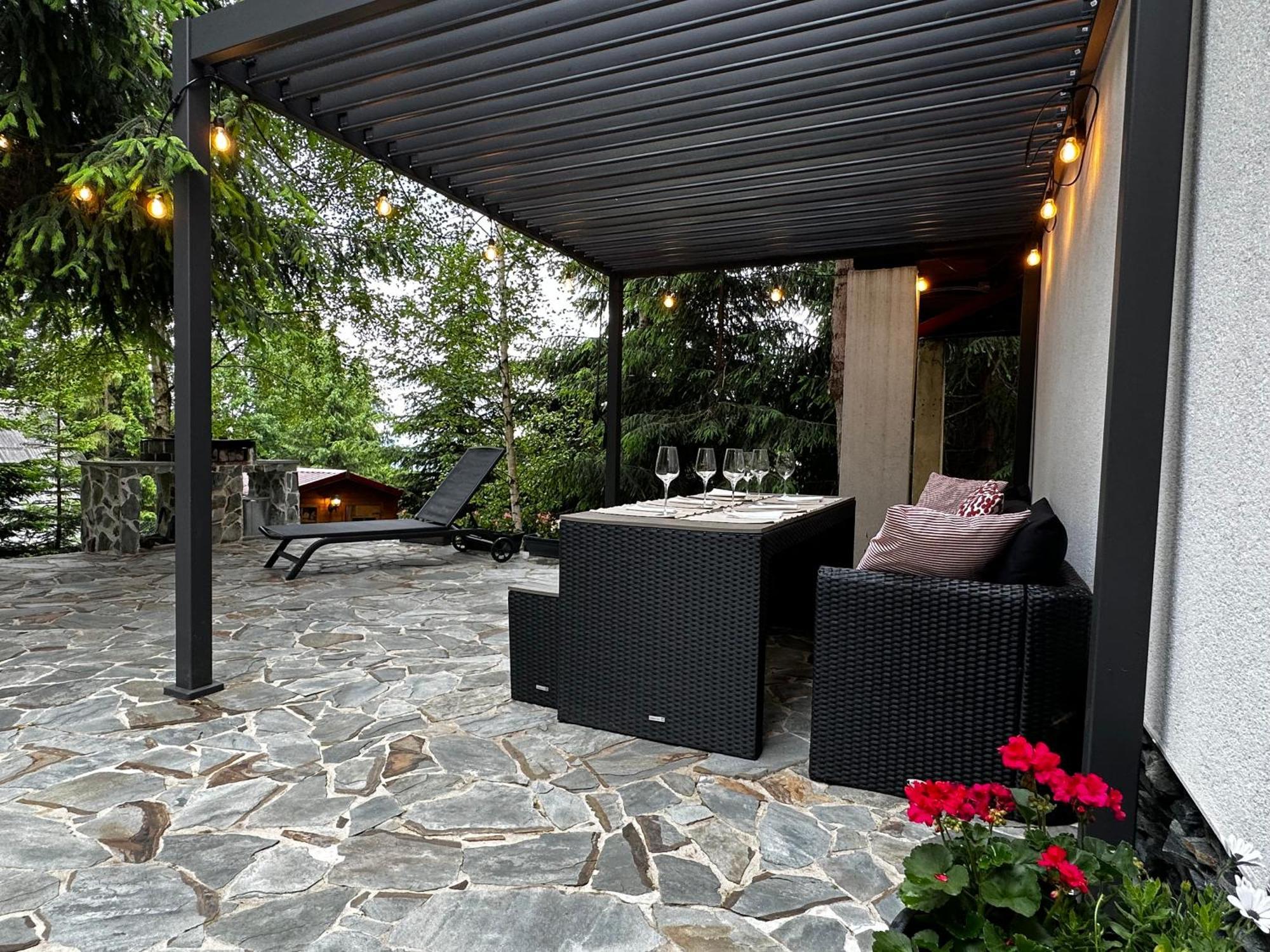 Mountain Chalet - Cabana La Muntele Baisorii Muntele Cacovei  Екстериор снимка